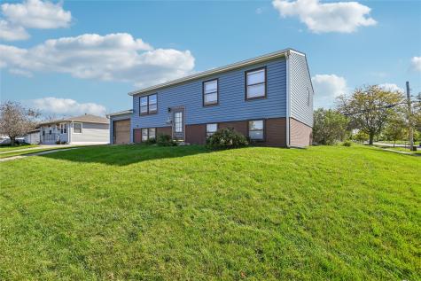 5937 Sharon Lane NW Cedar Rapids IA 52405