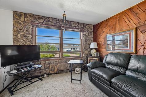 5937 Sharon Lane NW Cedar Rapids IA 52405