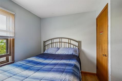 5937 Sharon Lane NW Cedar Rapids IA 52405