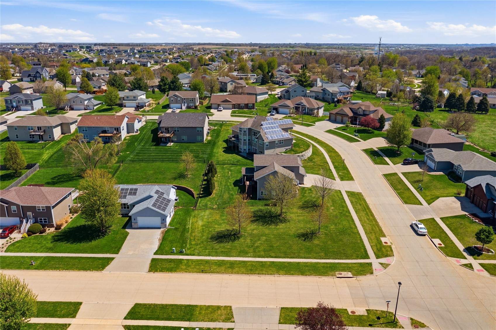 512 Jackson Street Tiffin IA 52340