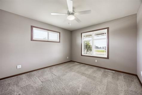 3405 Hemingway Street Marion IA 52302