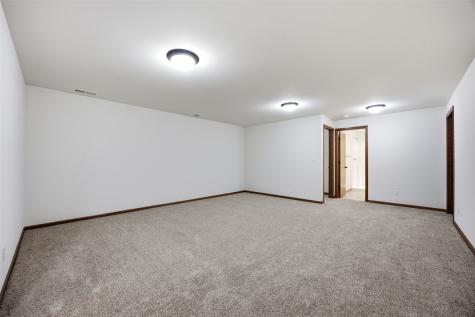 3405 Hemingway Street Marion IA 52302