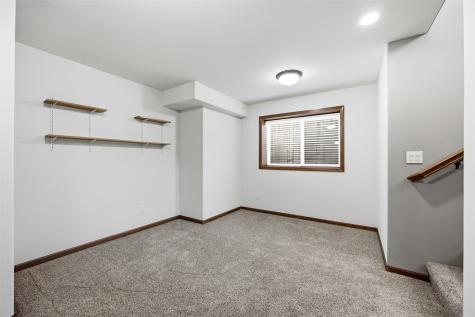 3405 Hemingway Street Marion IA 52302