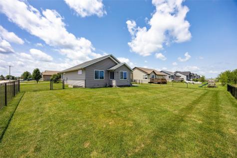 3405 Hemingway Street Marion IA 52302