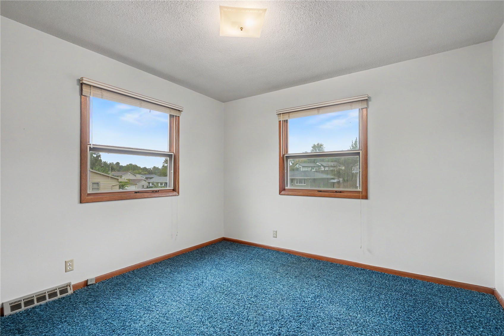 3412 Sheridan Drive SE Cedar Rapids IA 52403