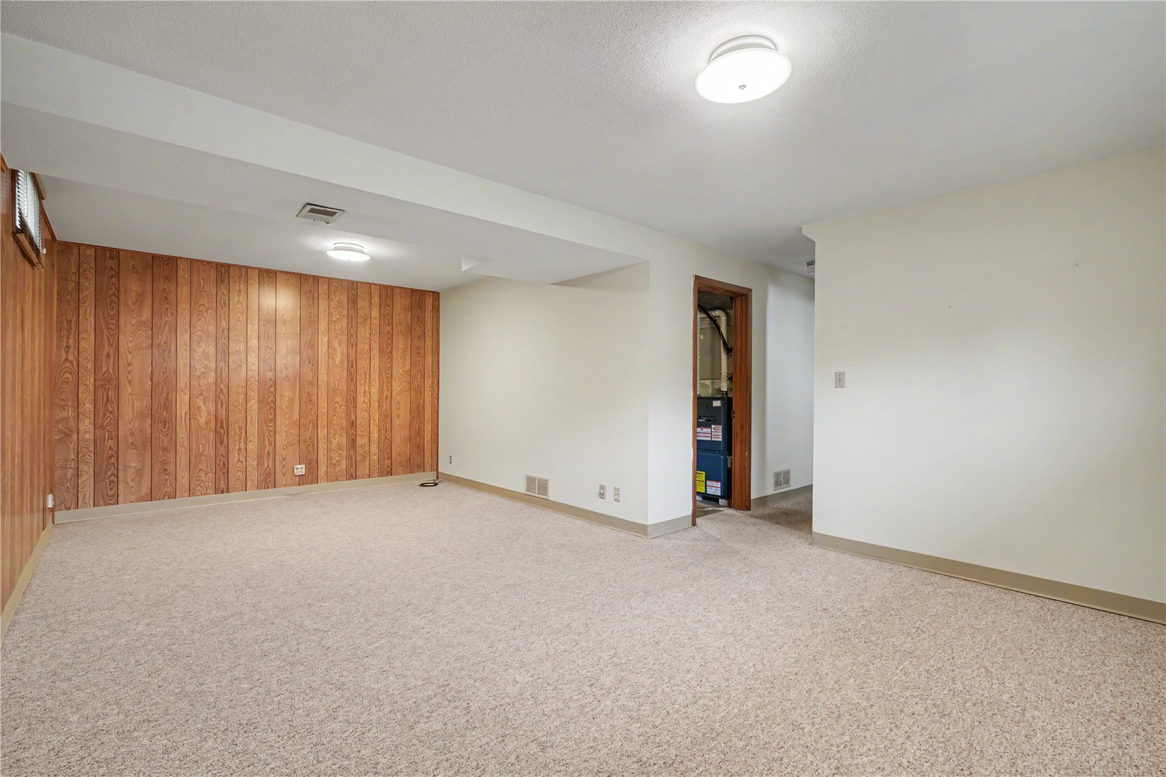 3412 Sheridan Drive SE Cedar Rapids IA 52403