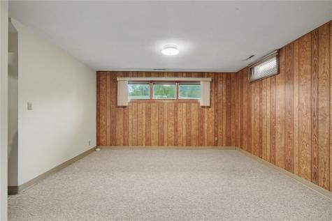 3412 Sheridan Drive SE Cedar Rapids IA 52403
