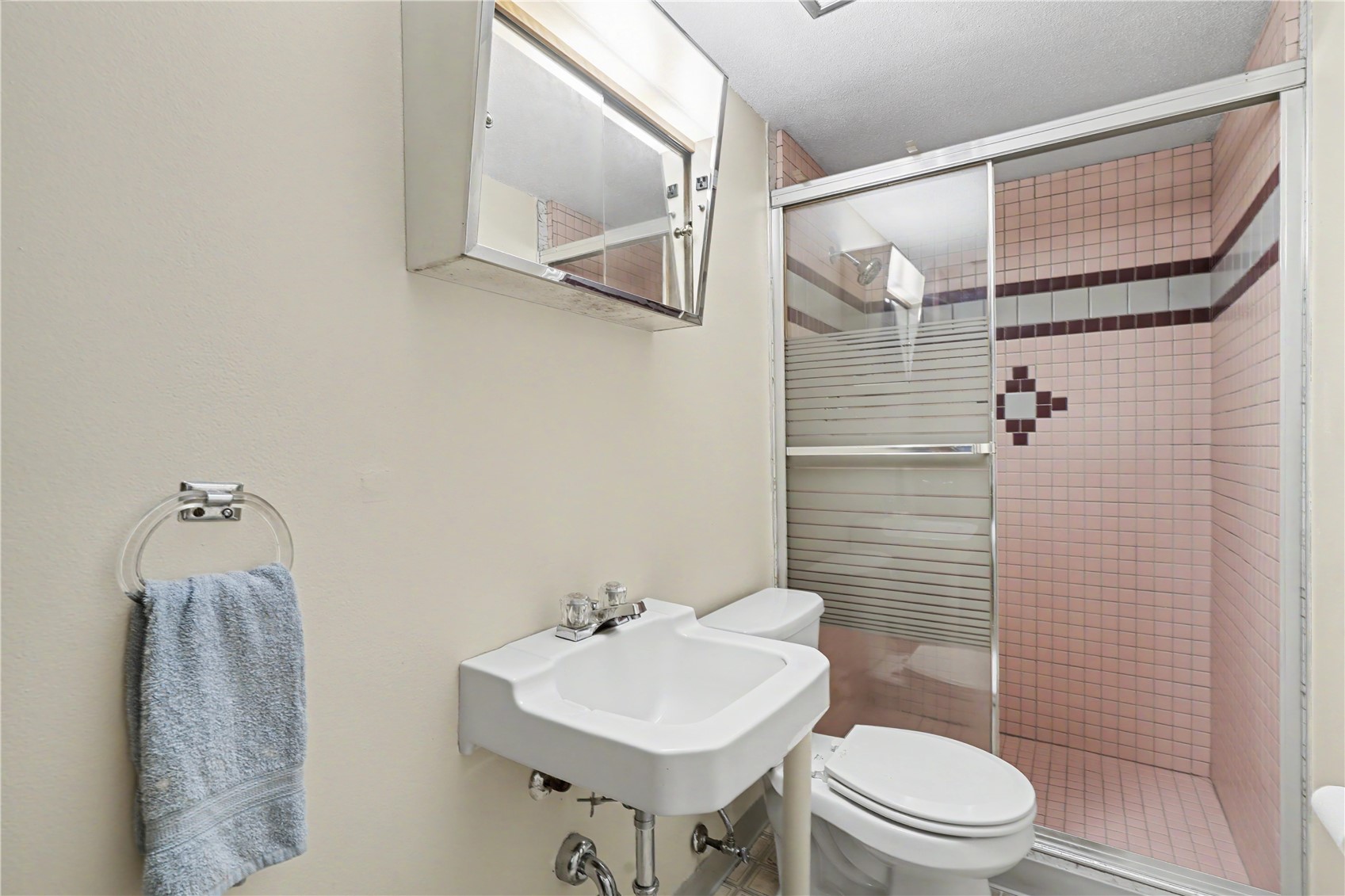 3412 Sheridan Drive SE Cedar Rapids IA 52403