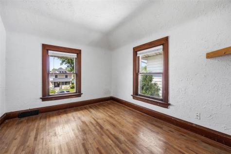 1531 Bever Avenue SE Cedar Rapids IA 52403