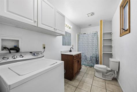 302 W 5th Street Tipton IA 52772