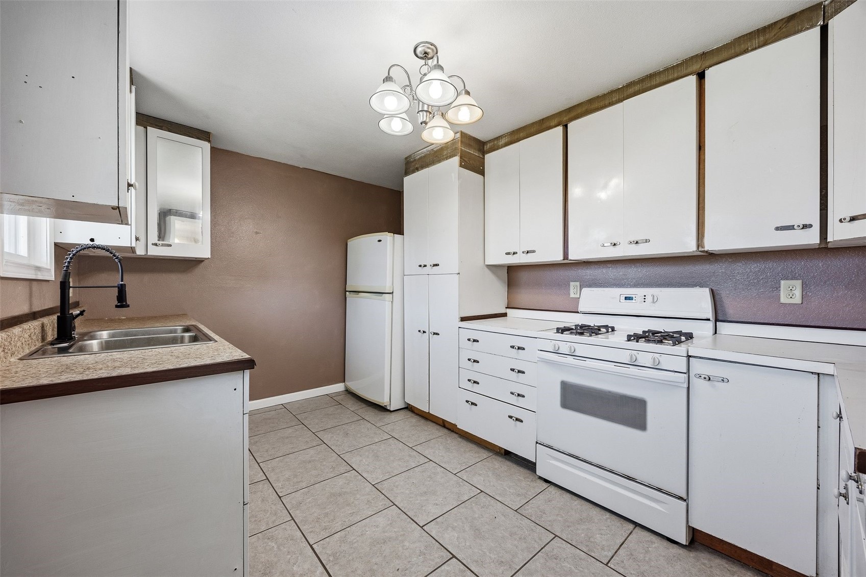 302 W 5th Street Tipton IA 52772