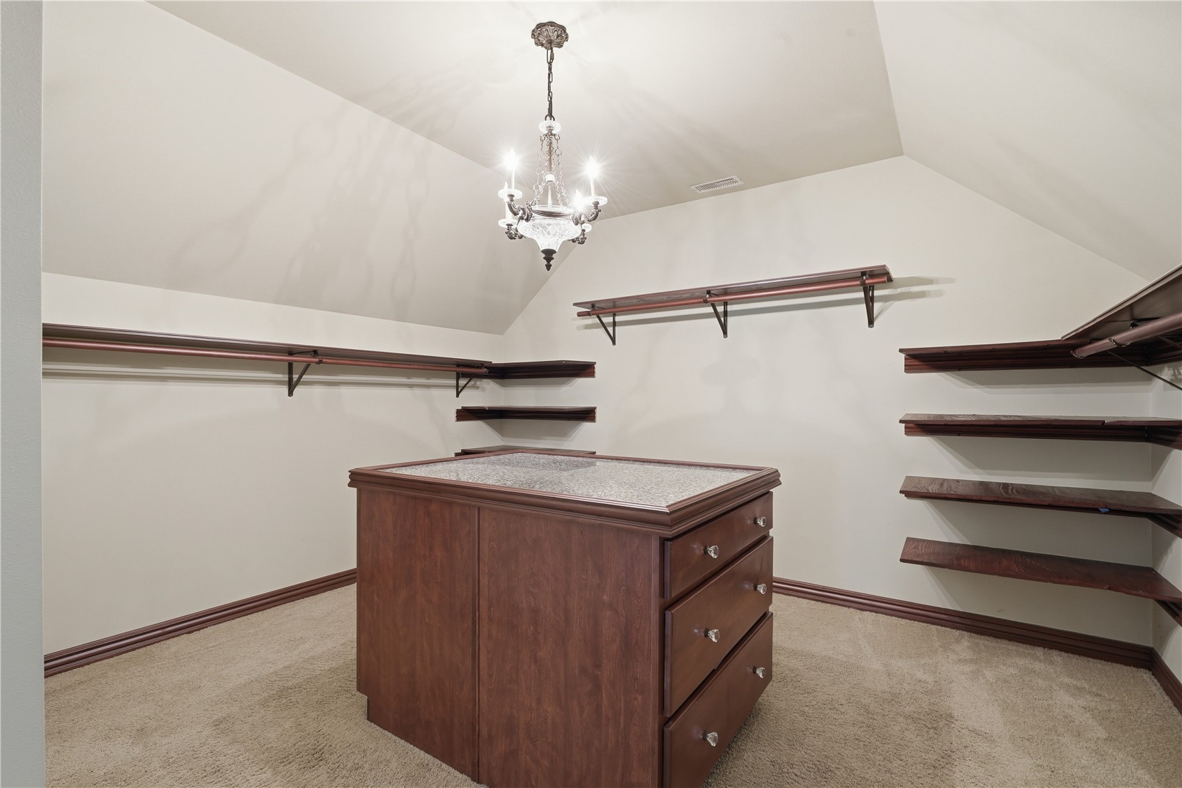838 Augusta Court SE Cedar Rapids IA 52302