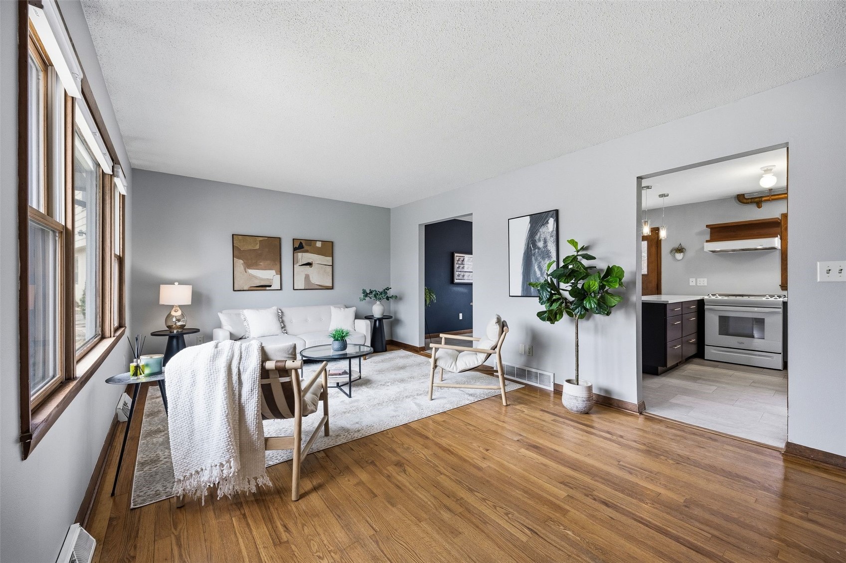 906 Talwrn Iowa City IA 52246