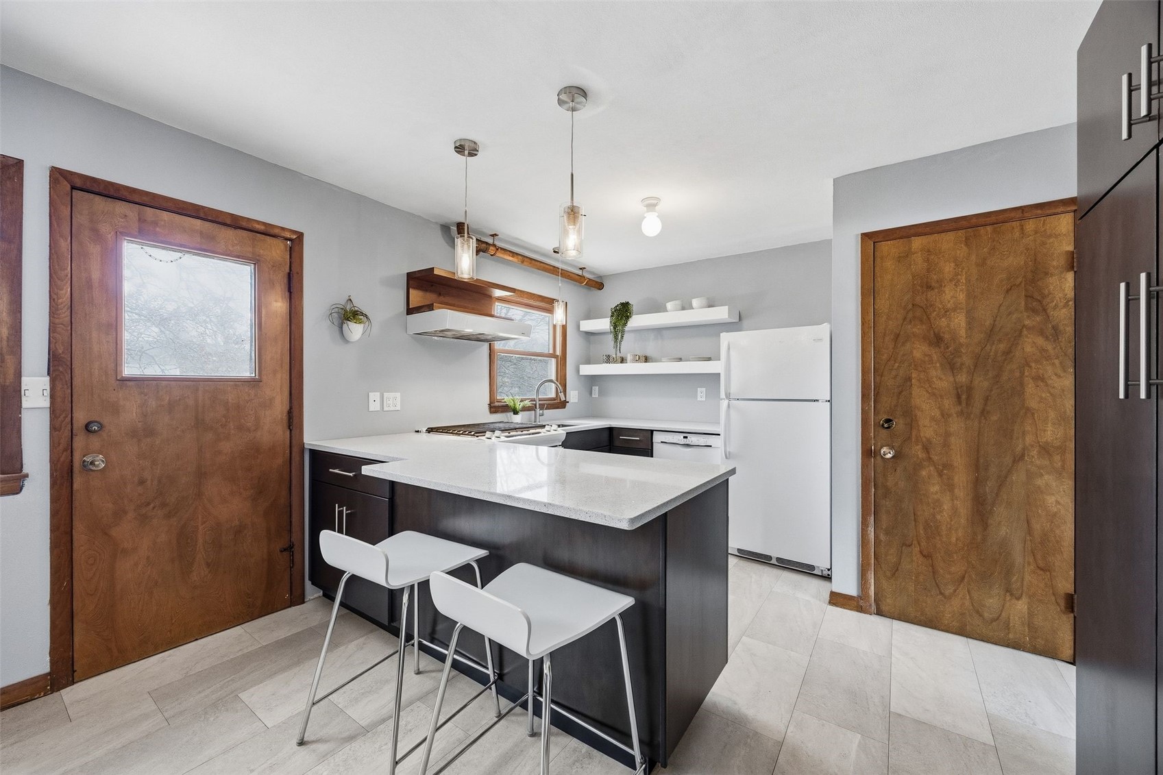 906 Talwrn Iowa City IA 52246