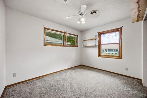 1224 20th Street SW Cedar Rapids IA 52404