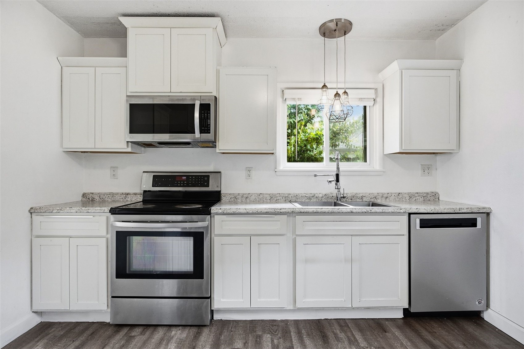 1224 20th Street SW Cedar Rapids IA 52404