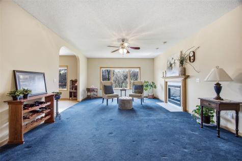 2792 Holly Court NW Swisher IA 52238