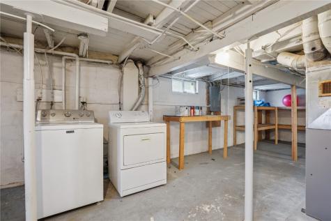 820 M Avenue NW Cedar Rapids IA 52405