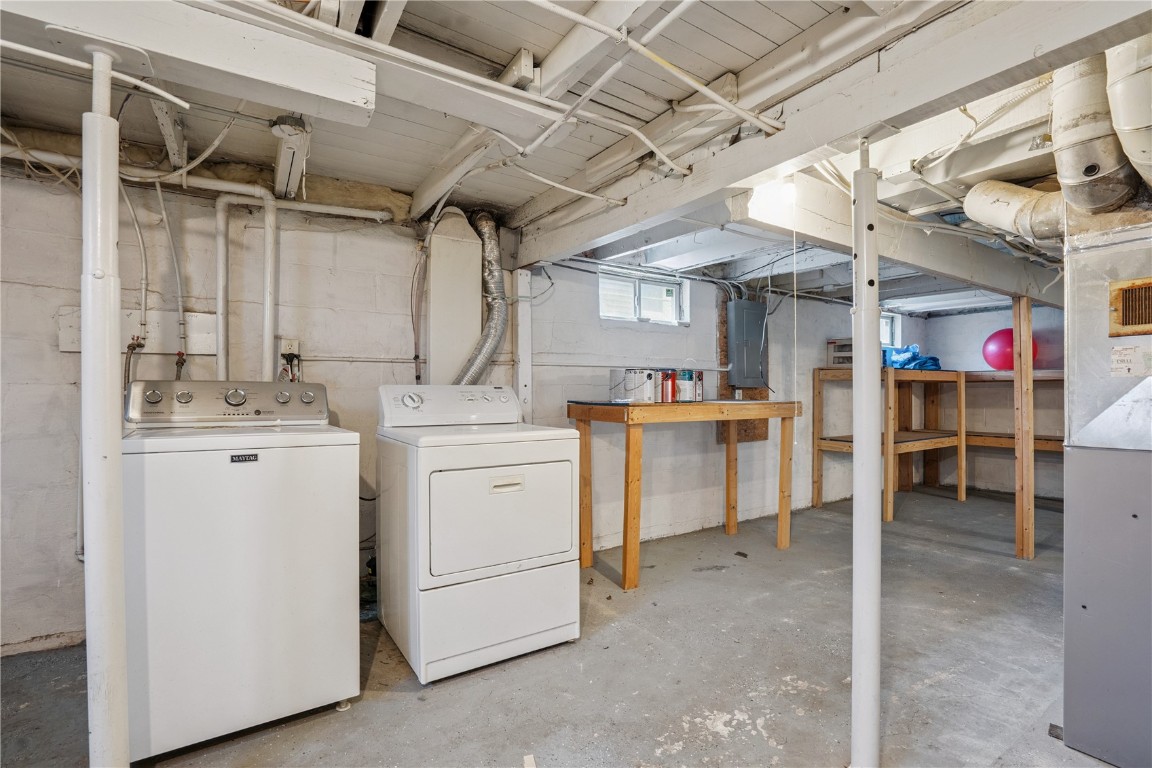 820 M Avenue NW Cedar Rapids IA 52405