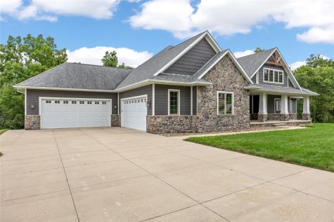 1703 Aspen Circle SE Cedar Rapids IA 52403