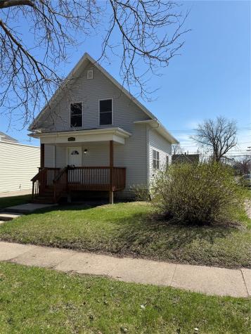 927 F Avenue NW Cedar Rapids IA 52405