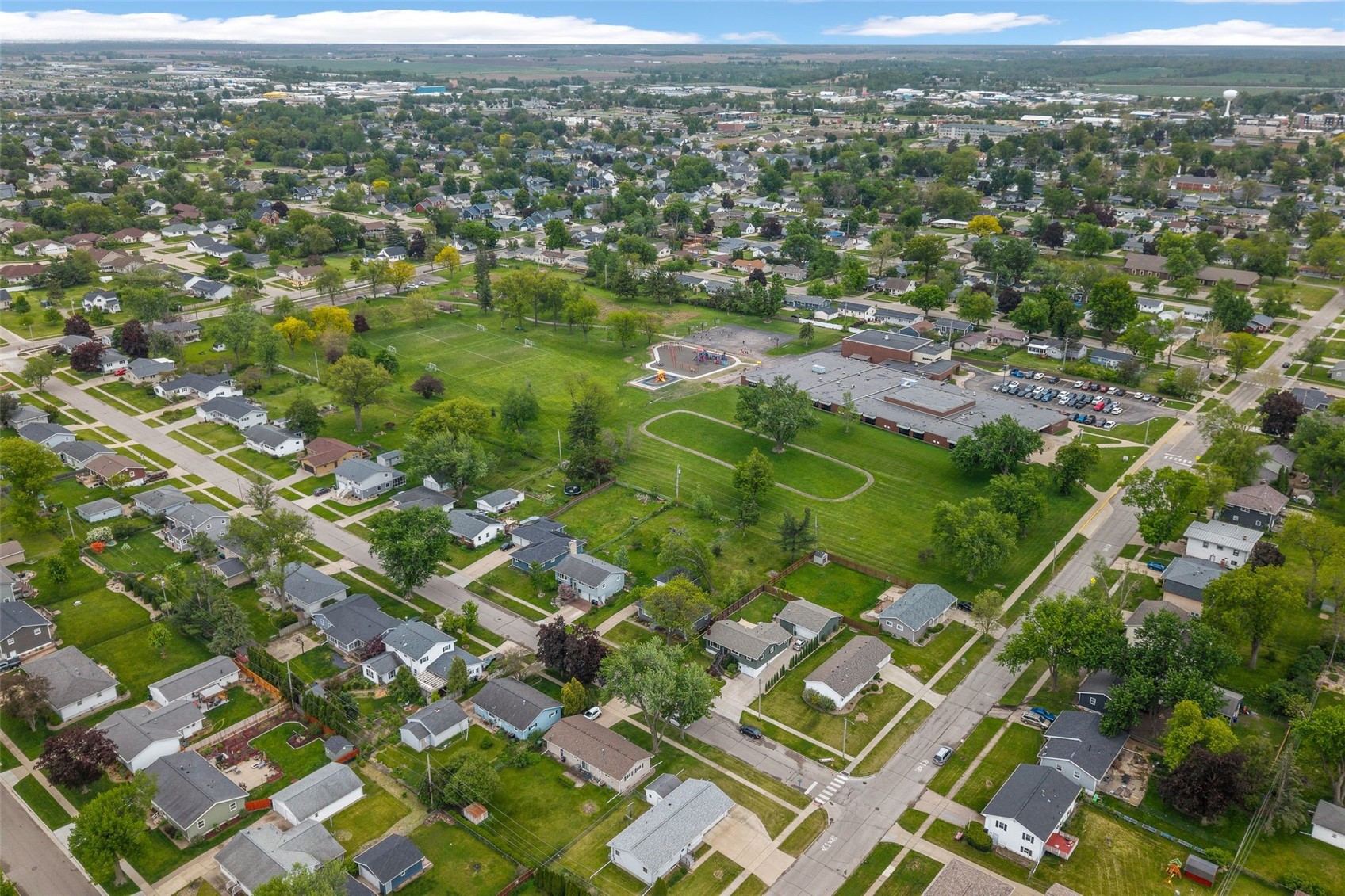 2765 23rd Avenue Marion IA 52302