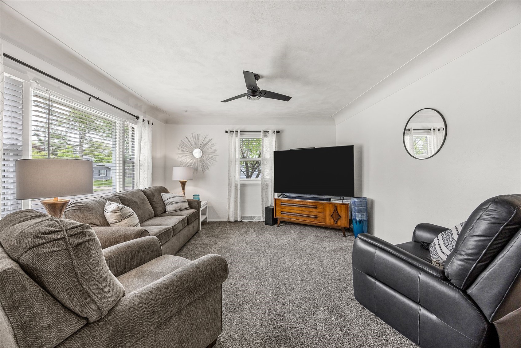 2765 23rd Avenue Marion IA 52302