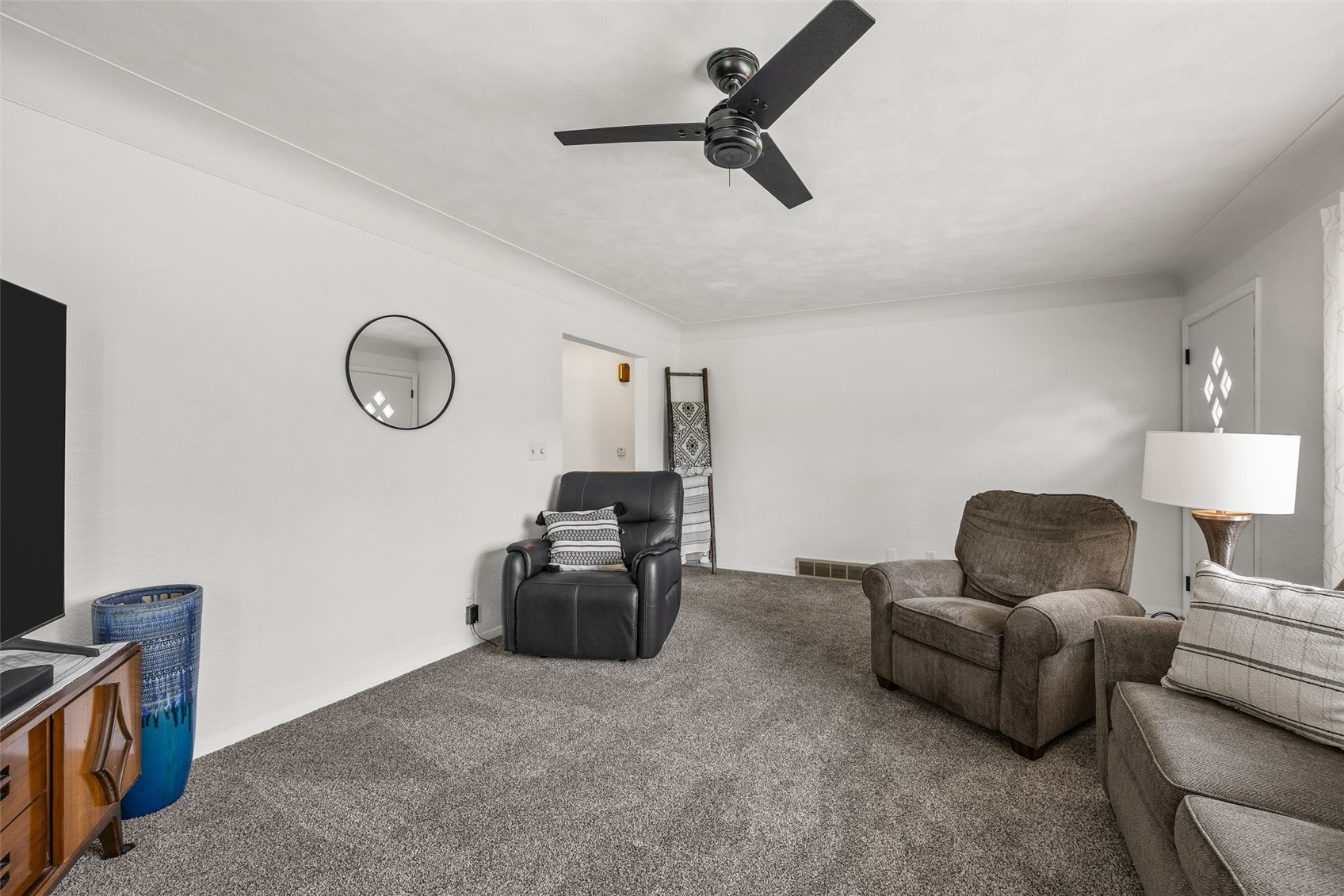 2765 23rd Avenue Marion IA 52302