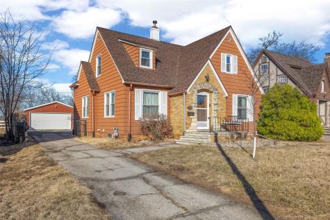 931 20TH Street SE Cedar Rapids IA 52403