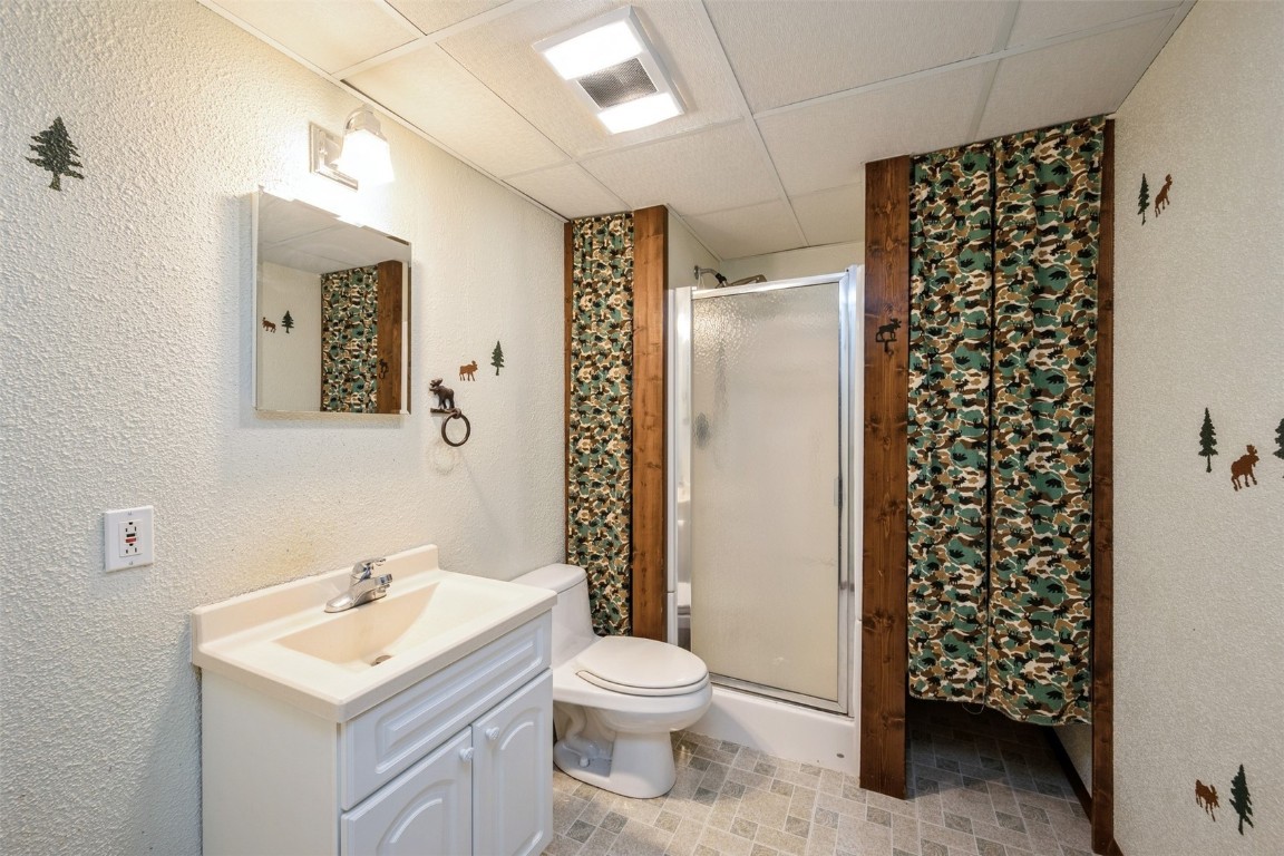 1018 E 1st Street Center Point IA 52213