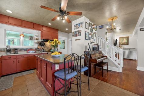 3263 Rohret Road Iowa City IA 52246