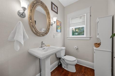 3263 Rohret Road Iowa City IA 52246