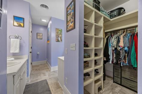 3263 Rohret Road Iowa City IA 52246