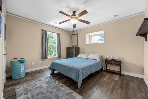 3263 Rohret Road Iowa City IA 52246