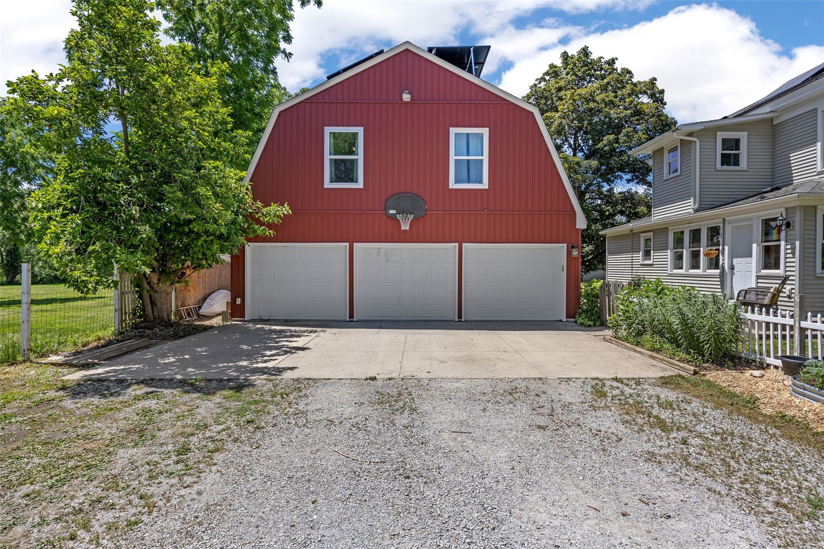 3263 Rohret Road Iowa City IA 52246
