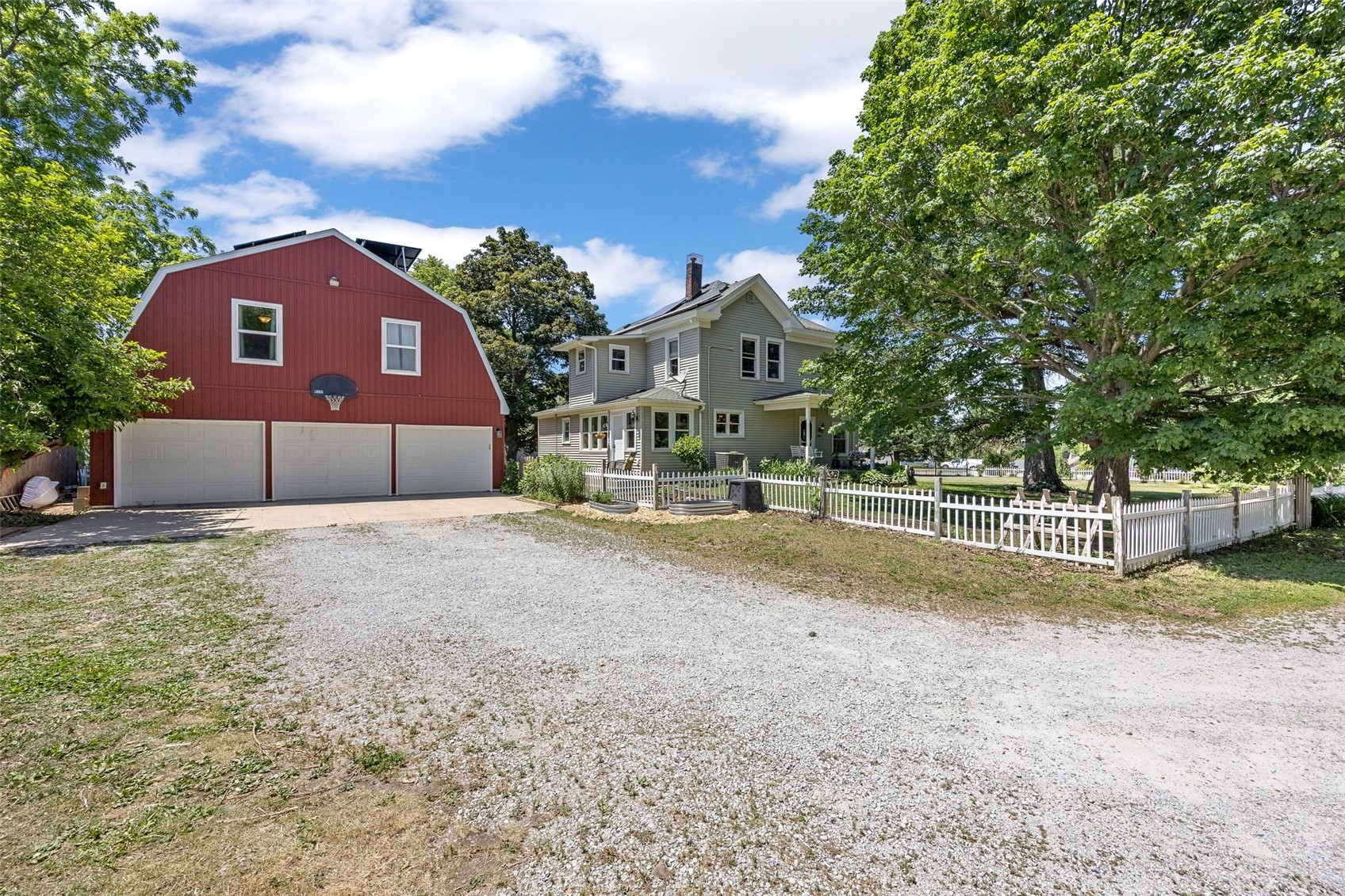 3263 Rohret Road Iowa City IA 52246