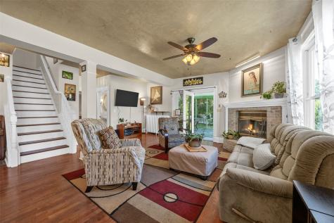 3263 Rohret Road Iowa City IA 52246