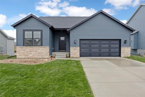 614 Grey Slate Drive SW Cedar Rapids IA 52404