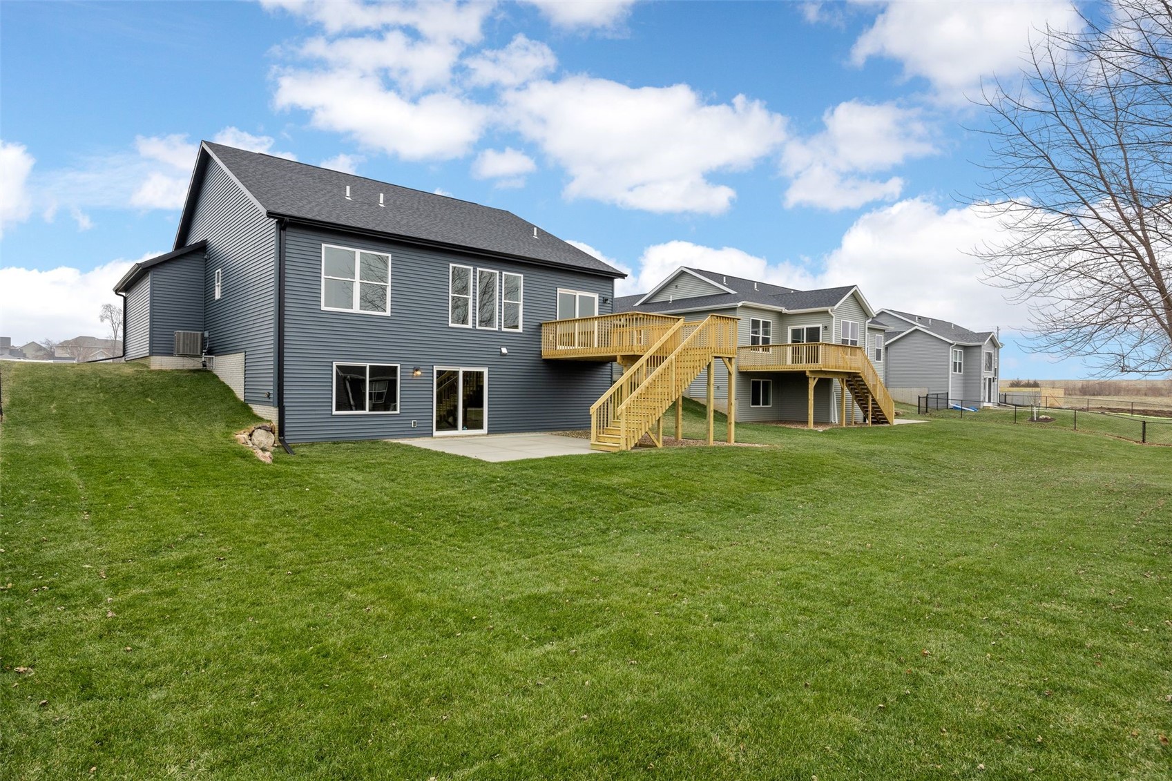 614 Grey Slate Drive SW Cedar Rapids IA 52404