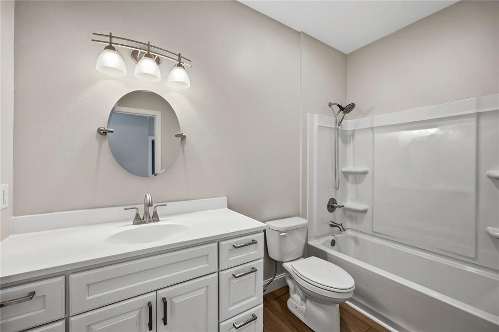 2416 Kestrel Drive SE Cedar Rapids IA 52403