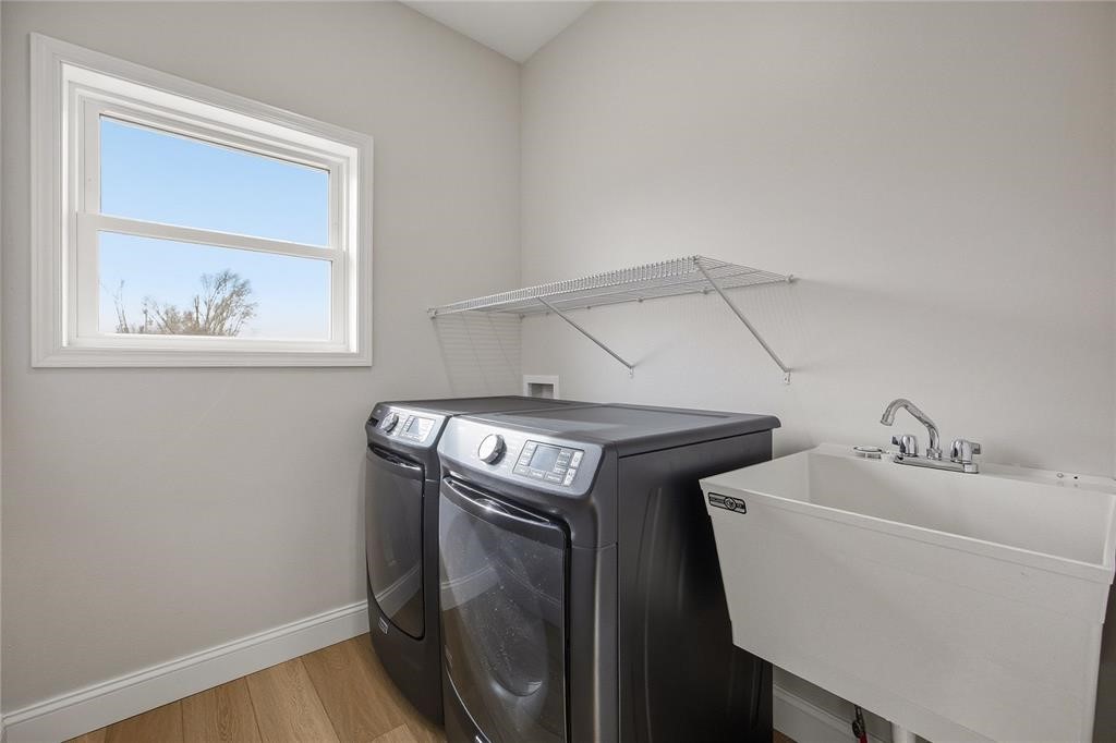 2416 Kestrel Drive SE Cedar Rapids IA 52403