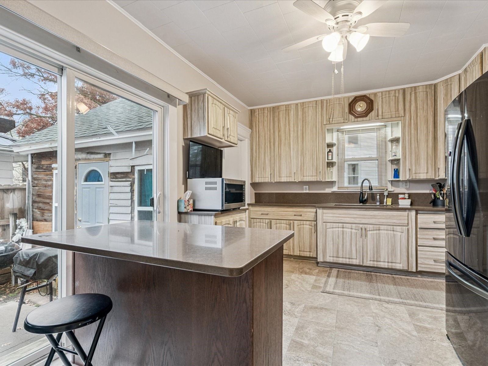 208 E South Street Mechanicsville IA 52306
