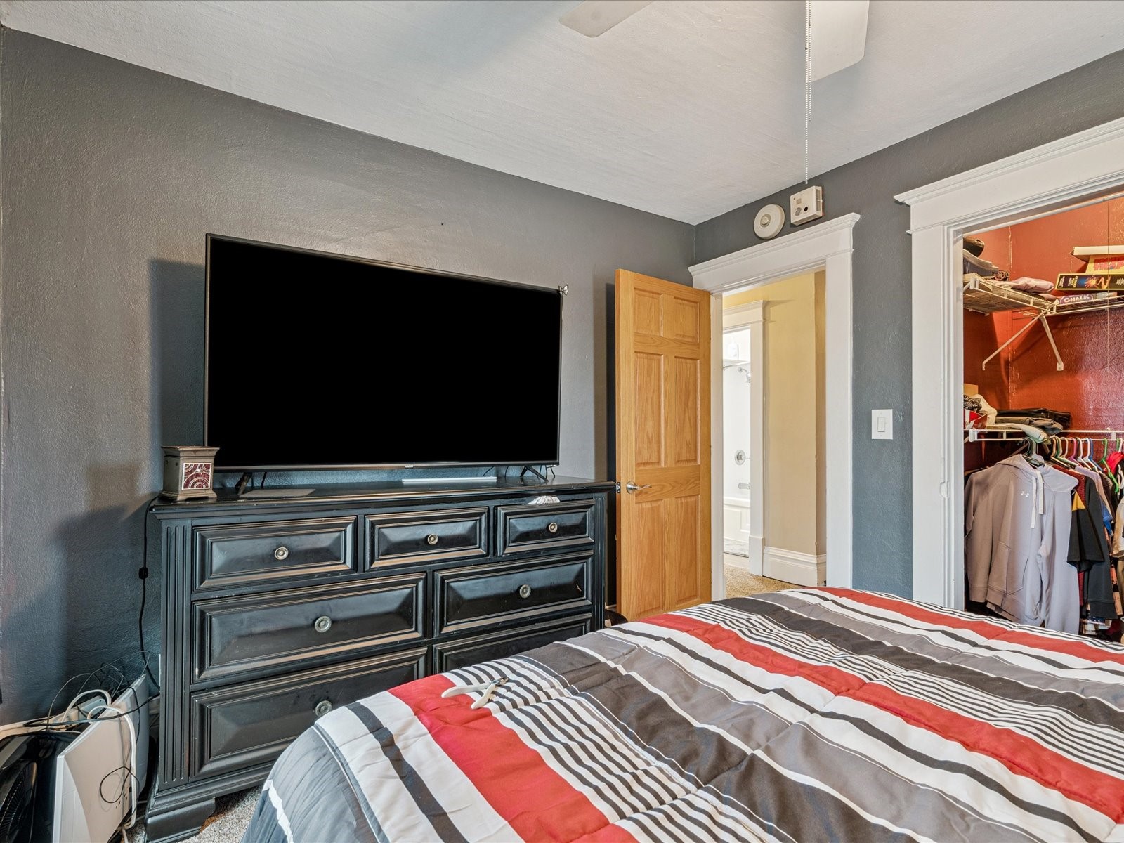 208 E South Street Mechanicsville IA 52306