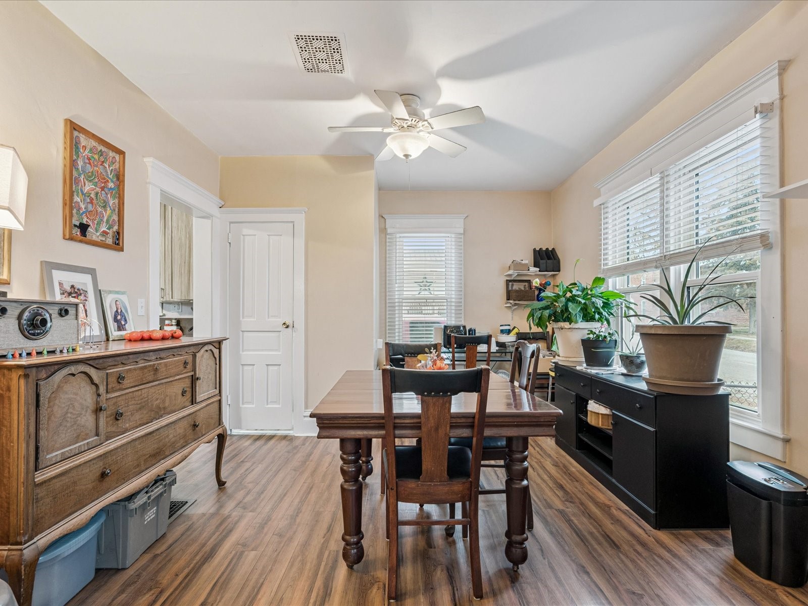 208 E South Street Mechanicsville IA 52306