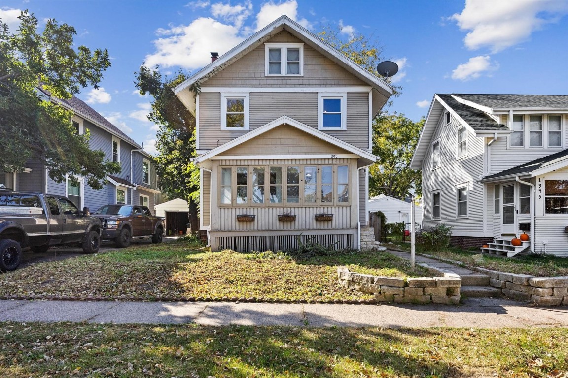 1949 Park Avenue SE Cedar Rapids IA 52403