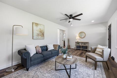 3713 Rogers Cedar Rapids IA 52405