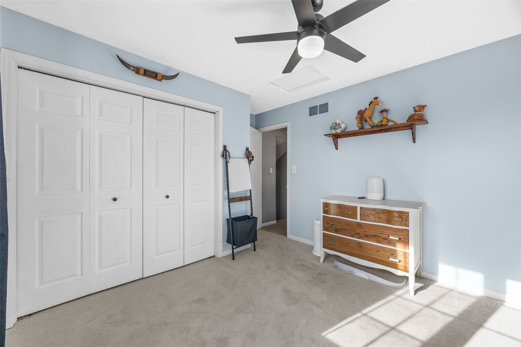 220 Summerhays Tiffin IA 52340