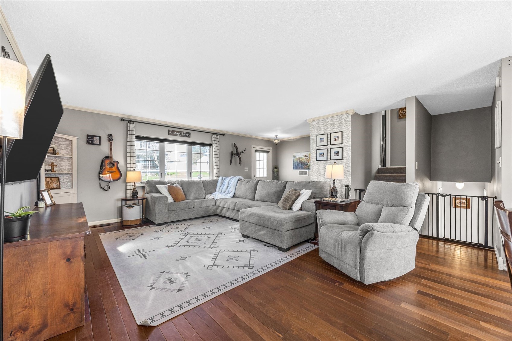 220 Summerhays Tiffin IA 52340