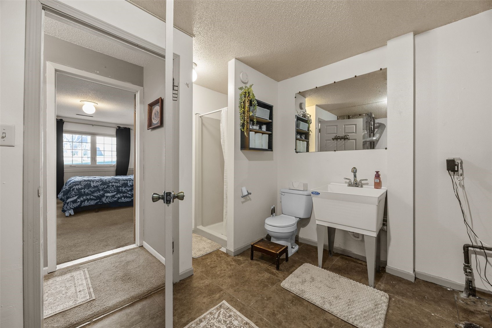 220 Summerhays Tiffin IA 52340