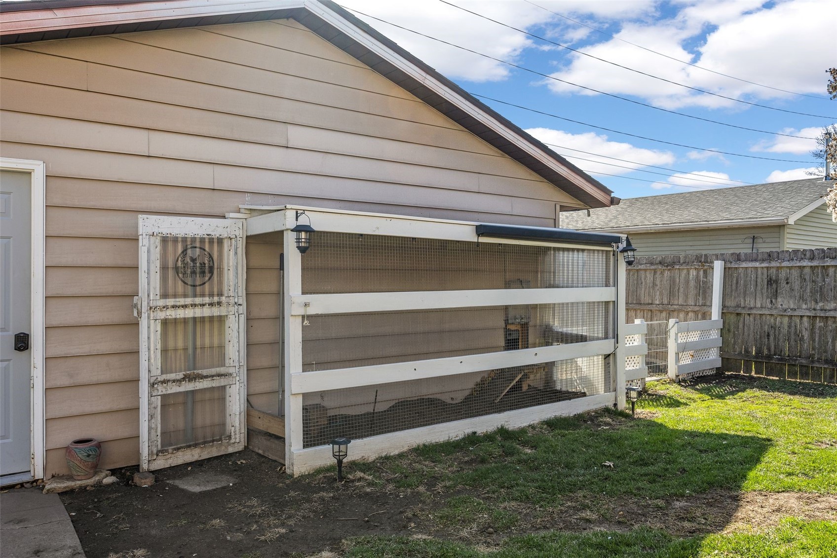 220 Summerhays Tiffin IA 52340